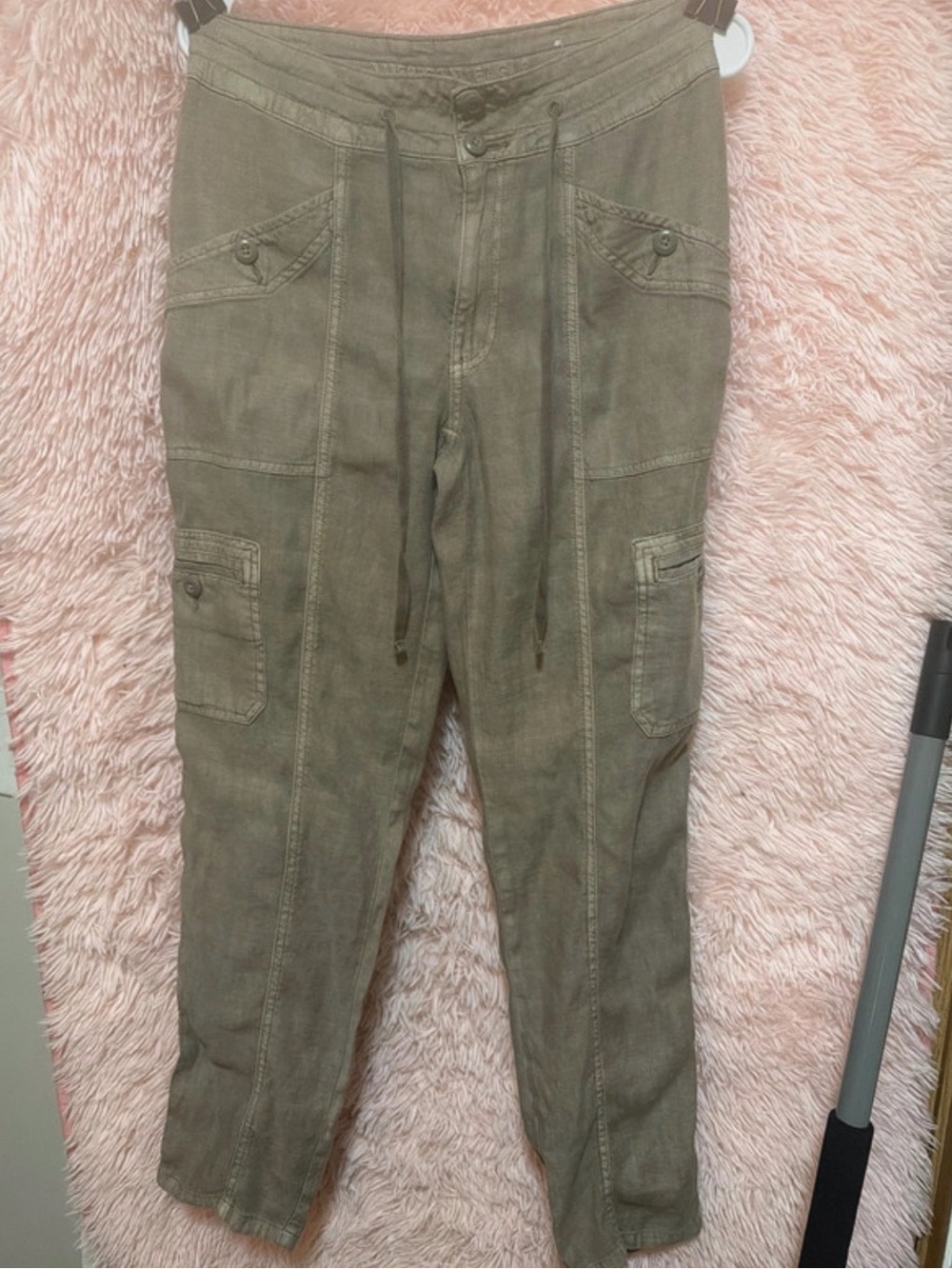 AE Olive Green Cargo Jogger Pants